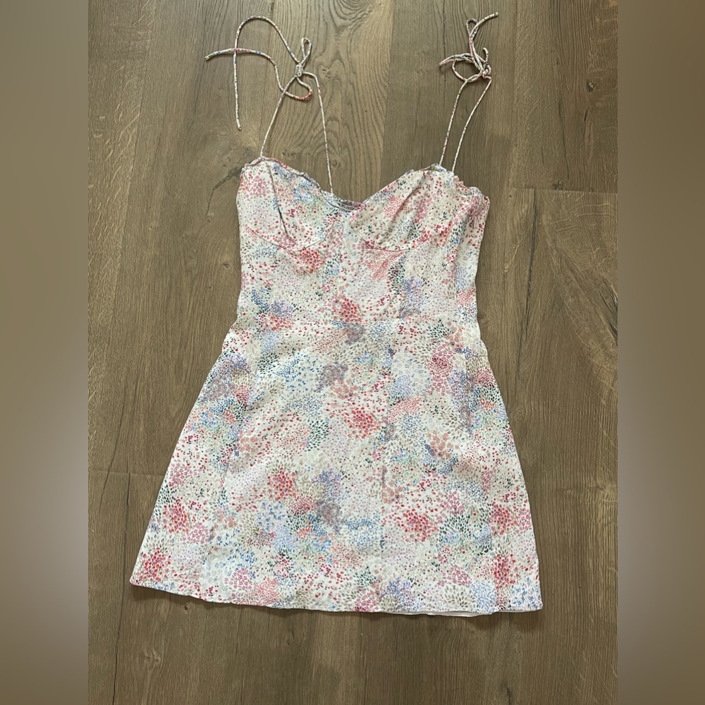 Aritzia mini dress, floral - Picture 1 of 2